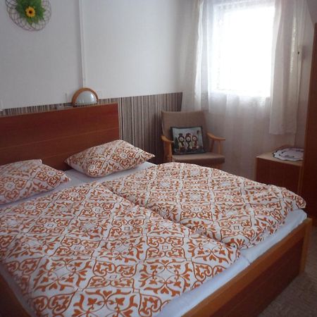 Pension Mikulka Mikulov v Krusnych Horach Exteriér fotografie