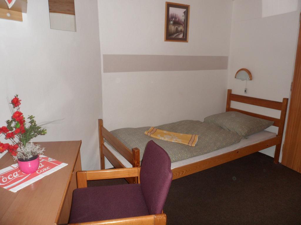 Pension Mikulka Mikulov v Krusnych Horach Exteriér fotografie