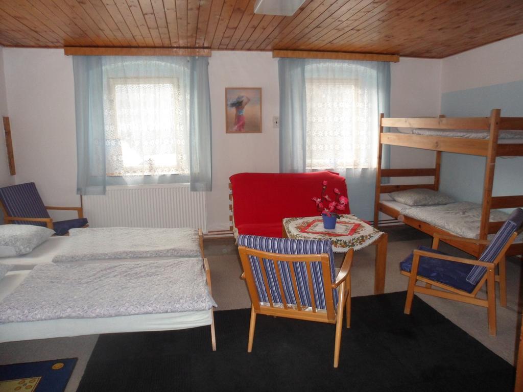 Pension Mikulka Mikulov v Krusnych Horach Exteriér fotografie