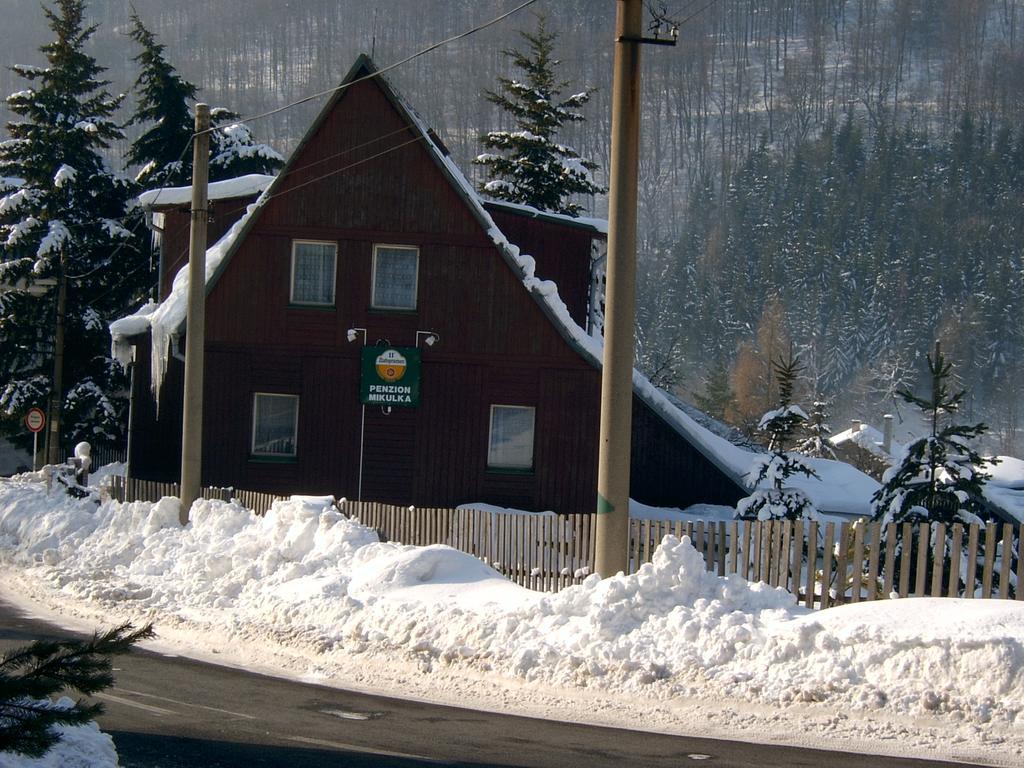 Pension Mikulka Mikulov v Krusnych Horach Exteriér fotografie